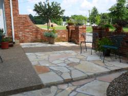 ozark sandstone patio pavers - aggregate - brick walls